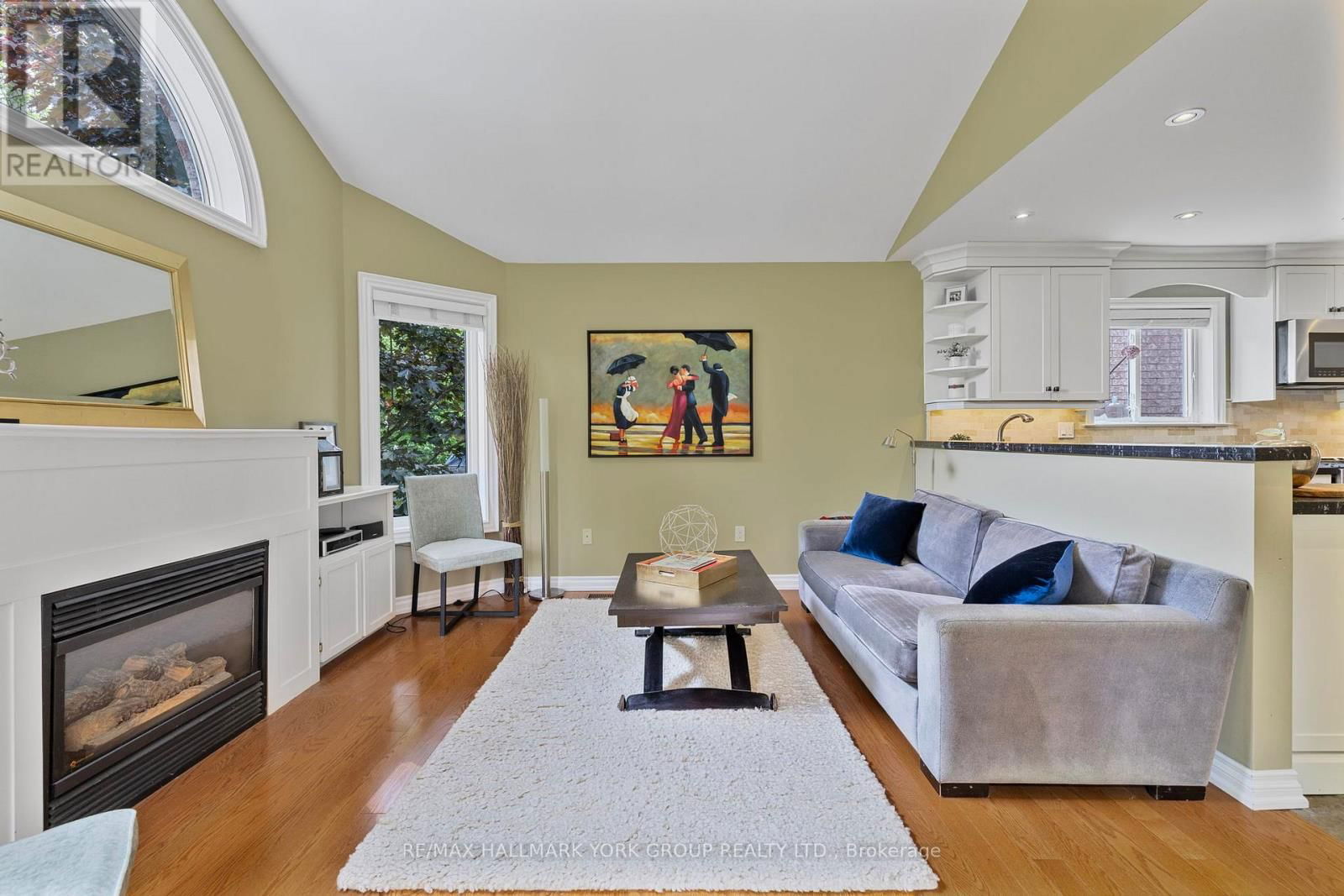 110 RUSH ROAD Image 11
