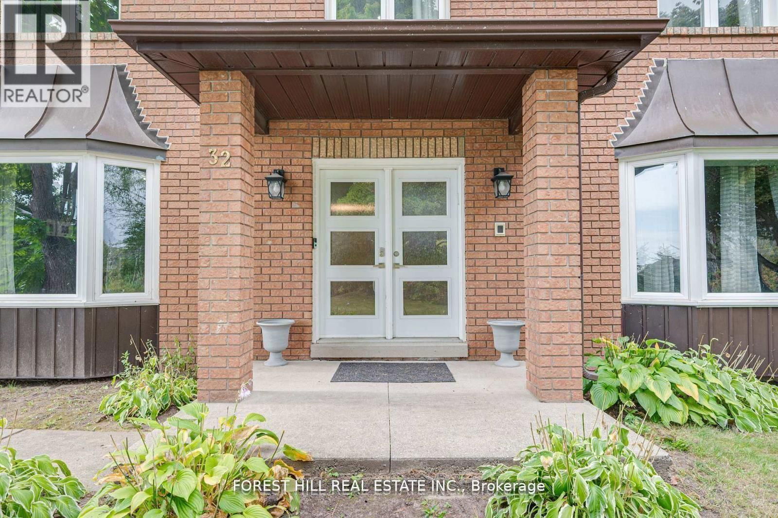 32 GRANDVIEW CRESCENT Image 2