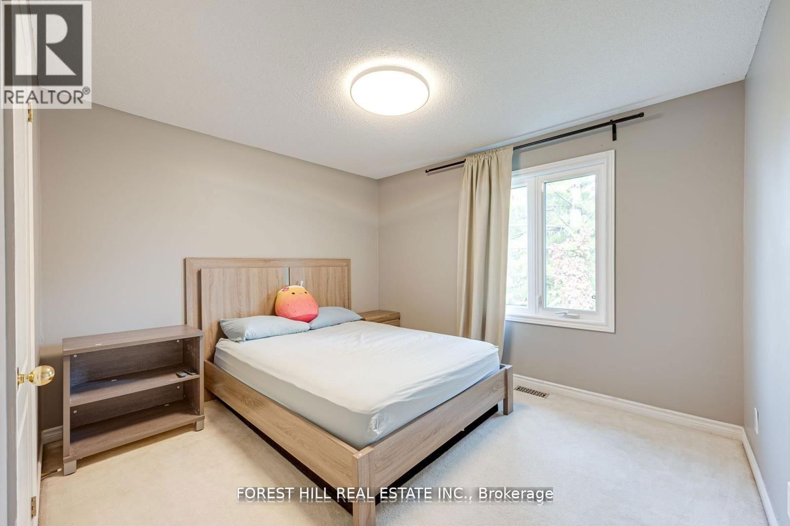 32 GRANDVIEW CRESCENT Image 22