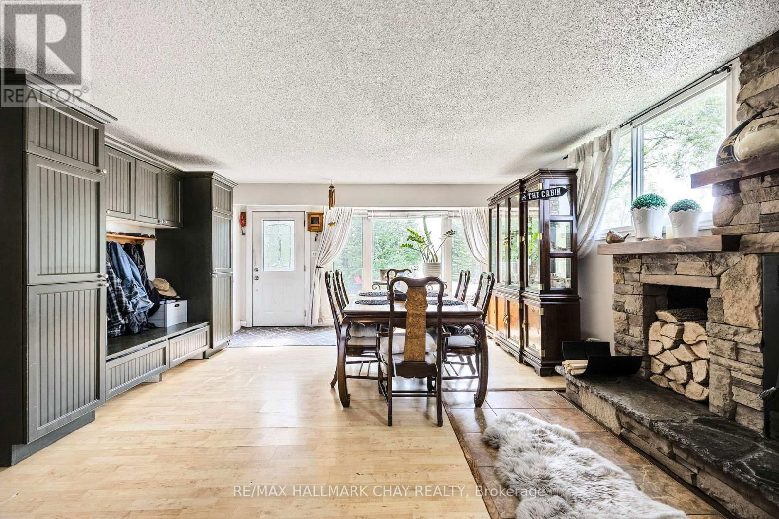 9205 MCKINNON ROAD Image 14