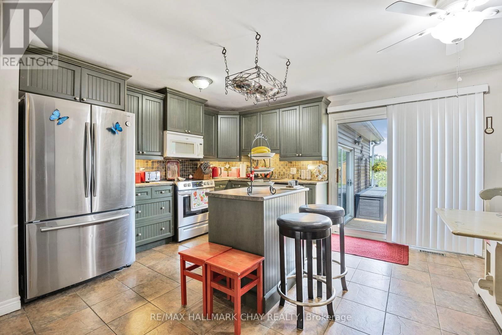 9205 MCKINNON ROAD Image 16