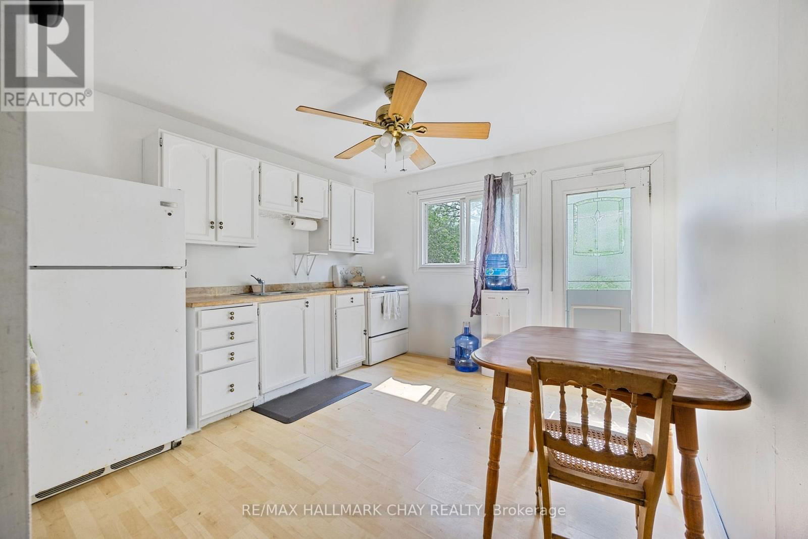 9205 MCKINNON ROAD Image 23