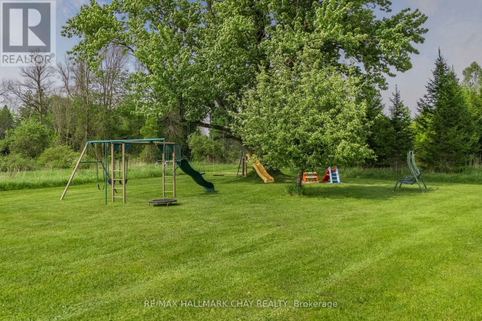 9205 MCKINNON ROAD Image 39