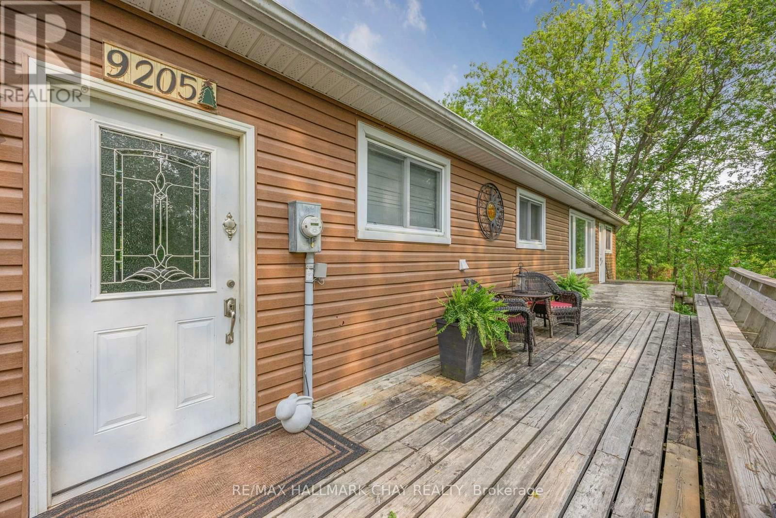 9205 MCKINNON ROAD Image 7