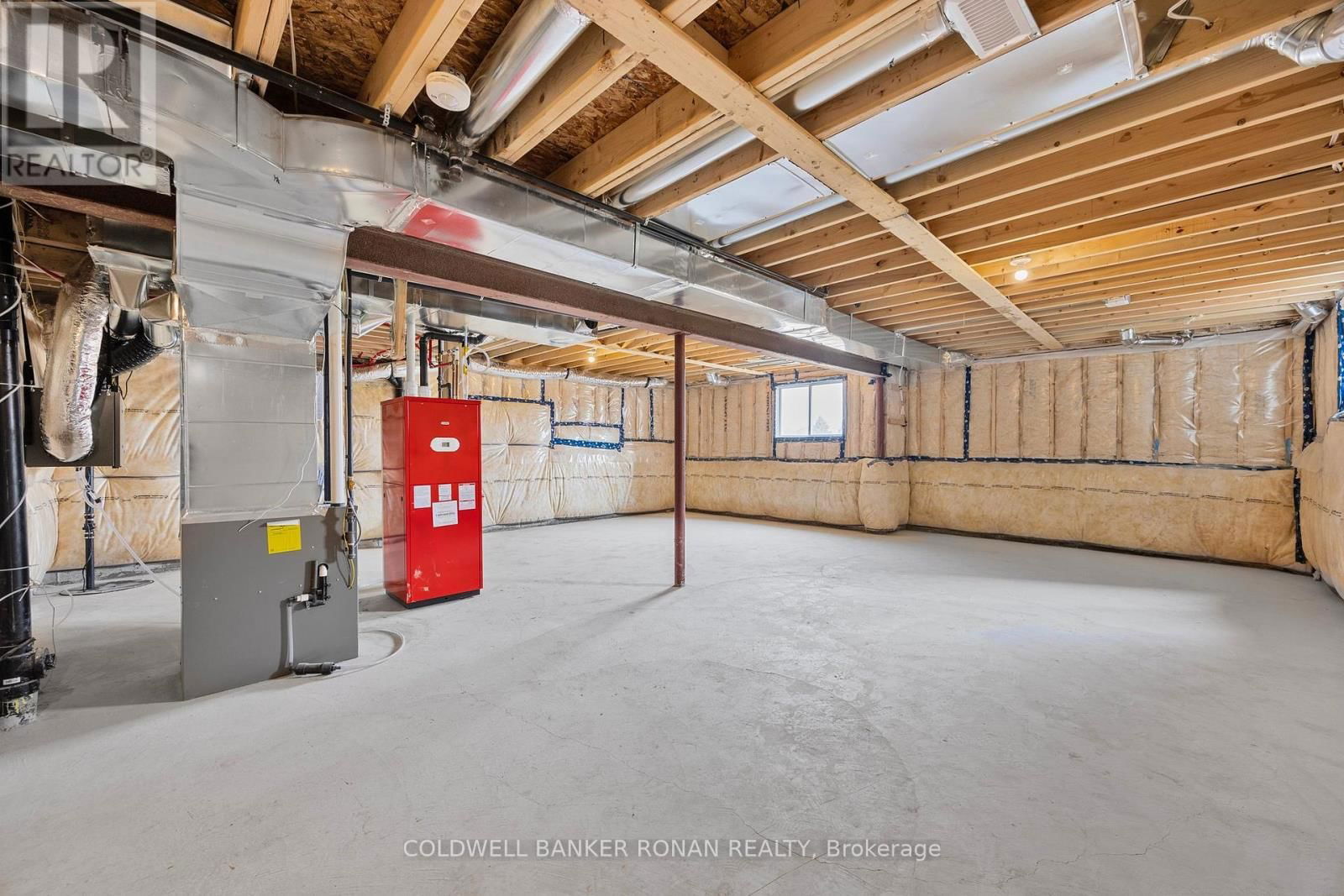 23 FENN CRESCENT Image 38