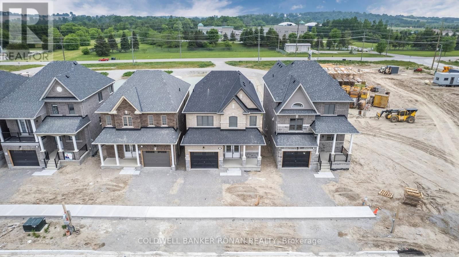 23 FENN CRESCENT Image 39