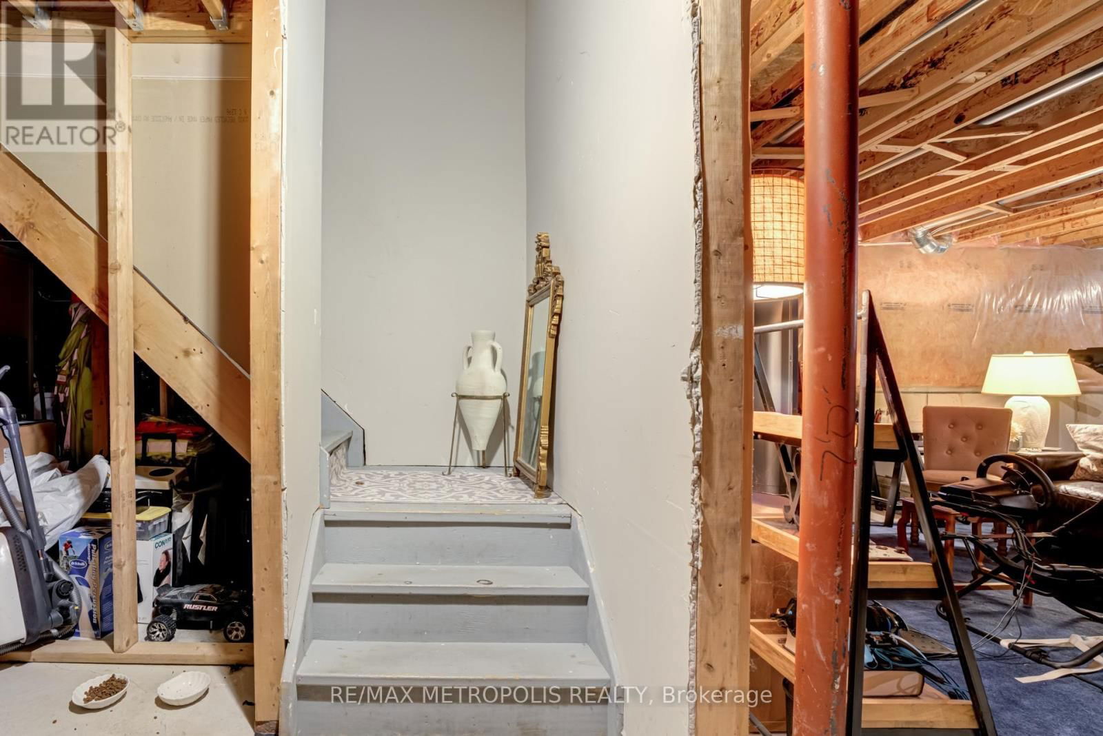 19 MIRAMAR DRIVE Image 33