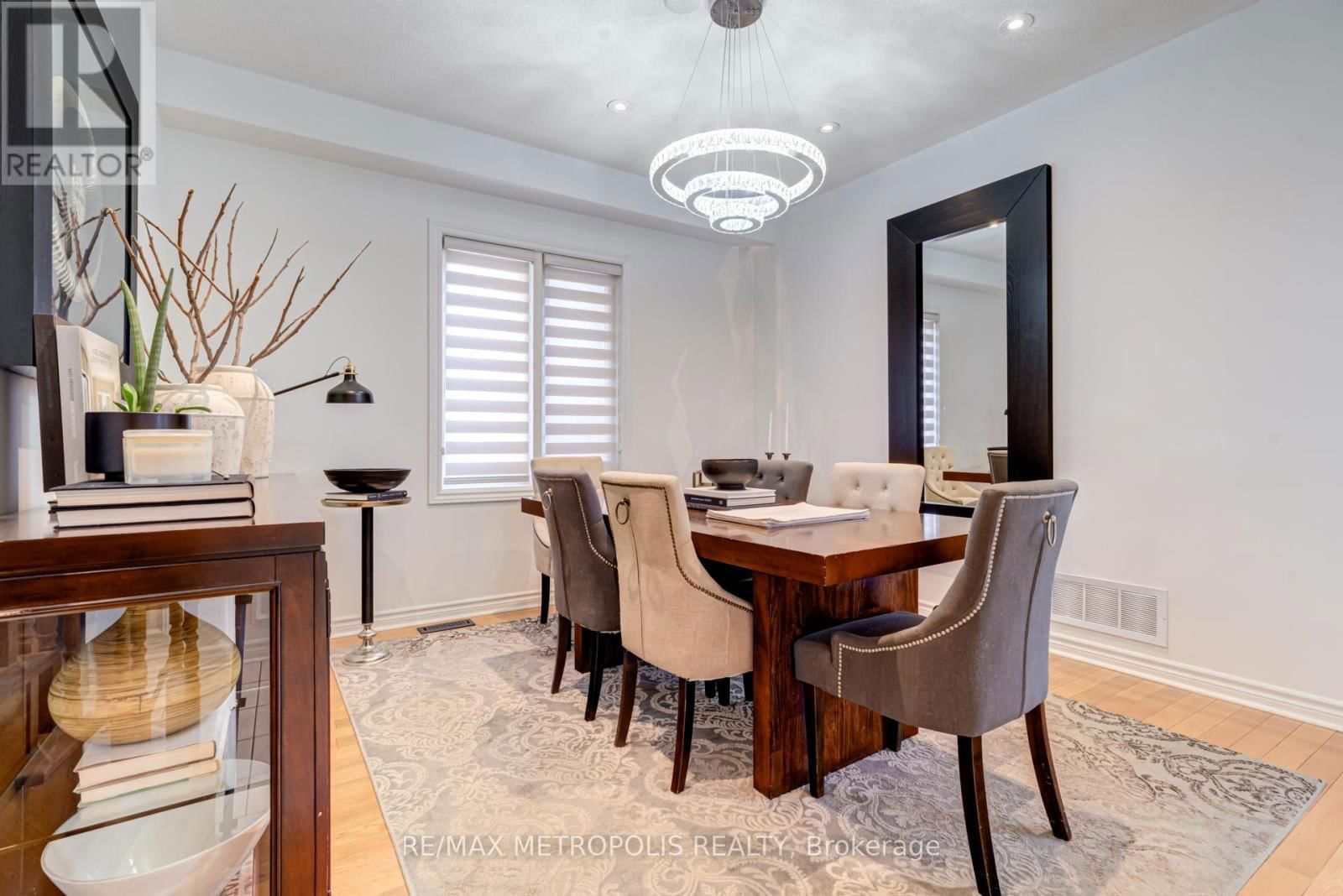 19 MIRAMAR DRIVE Image 8