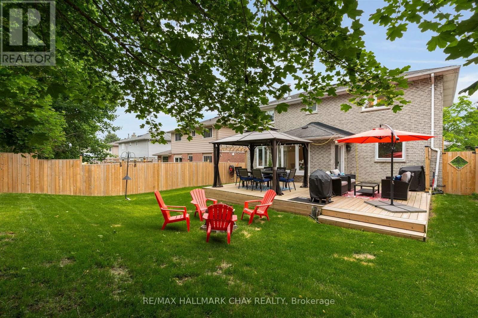 65 IMPERIAL CRESCENT Image 35