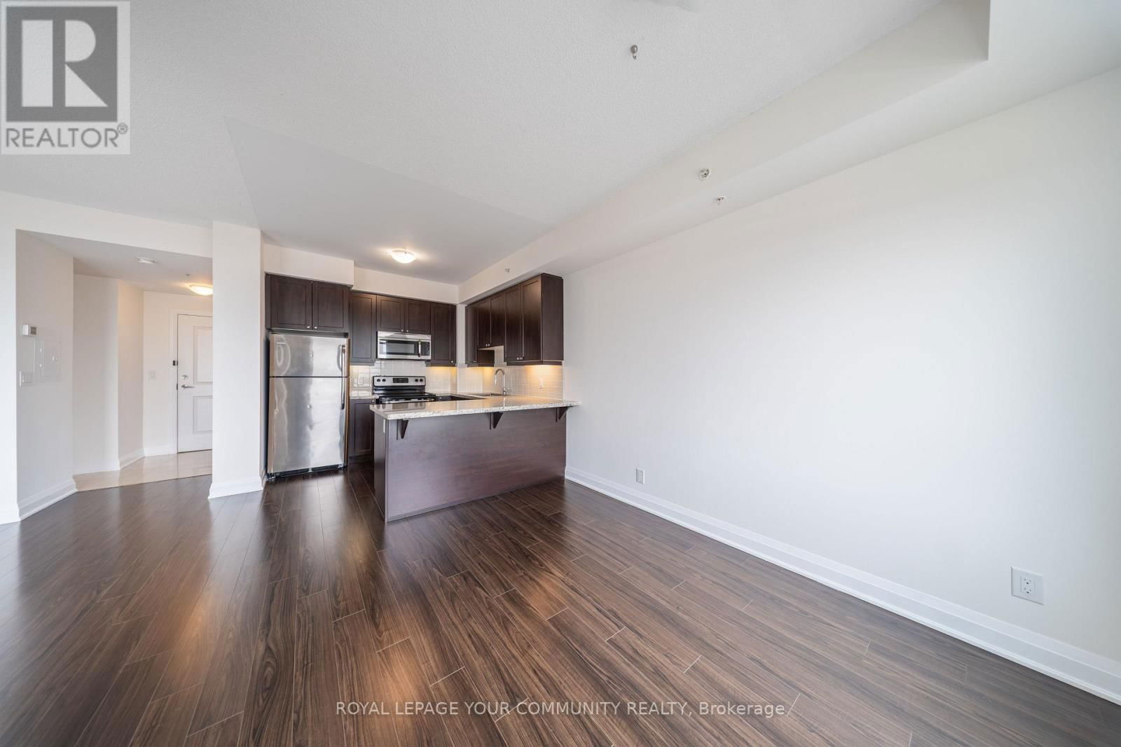 315 - 24 WOODSTREAM BOULEVARD Image 21