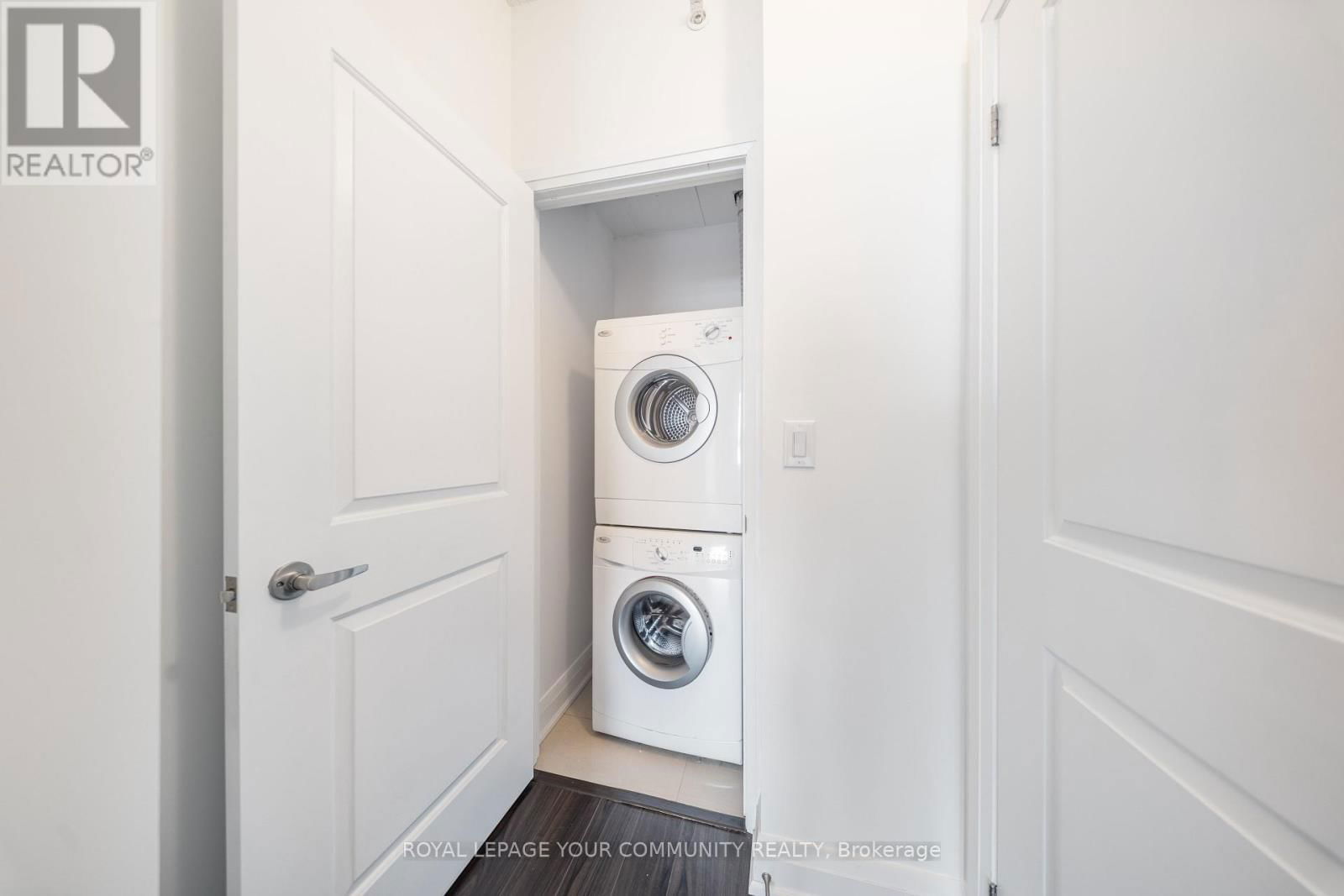 315 - 24 WOODSTREAM BOULEVARD Image 27