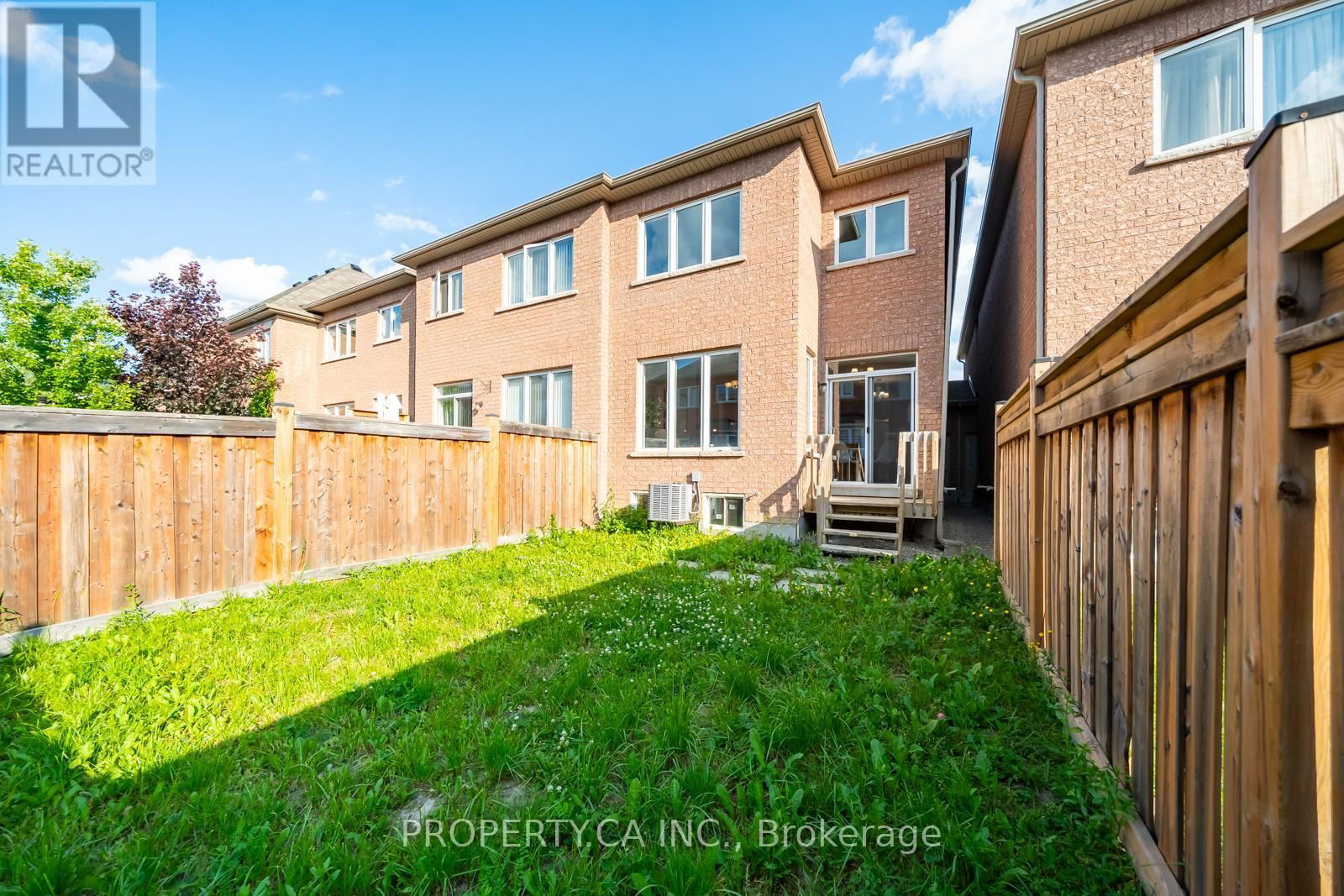 90 COLLIN COURT Image 31