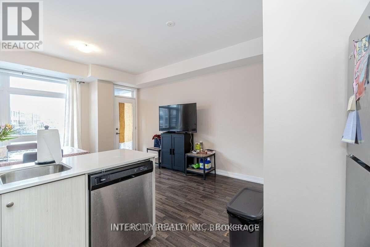 218 DALHOUSIE STREET Image 7