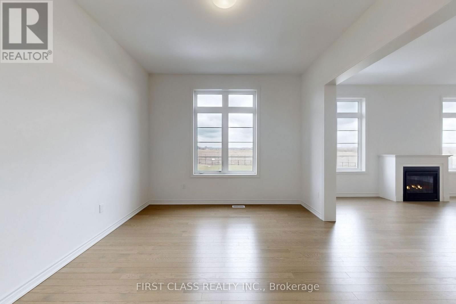61 MARIGOLD BOULEVARD Image 11