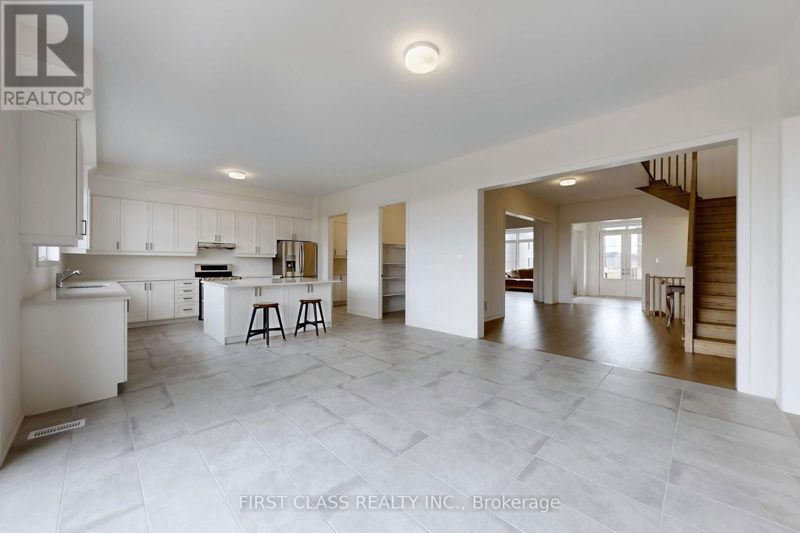 61 MARIGOLD BOULEVARD Image 13
