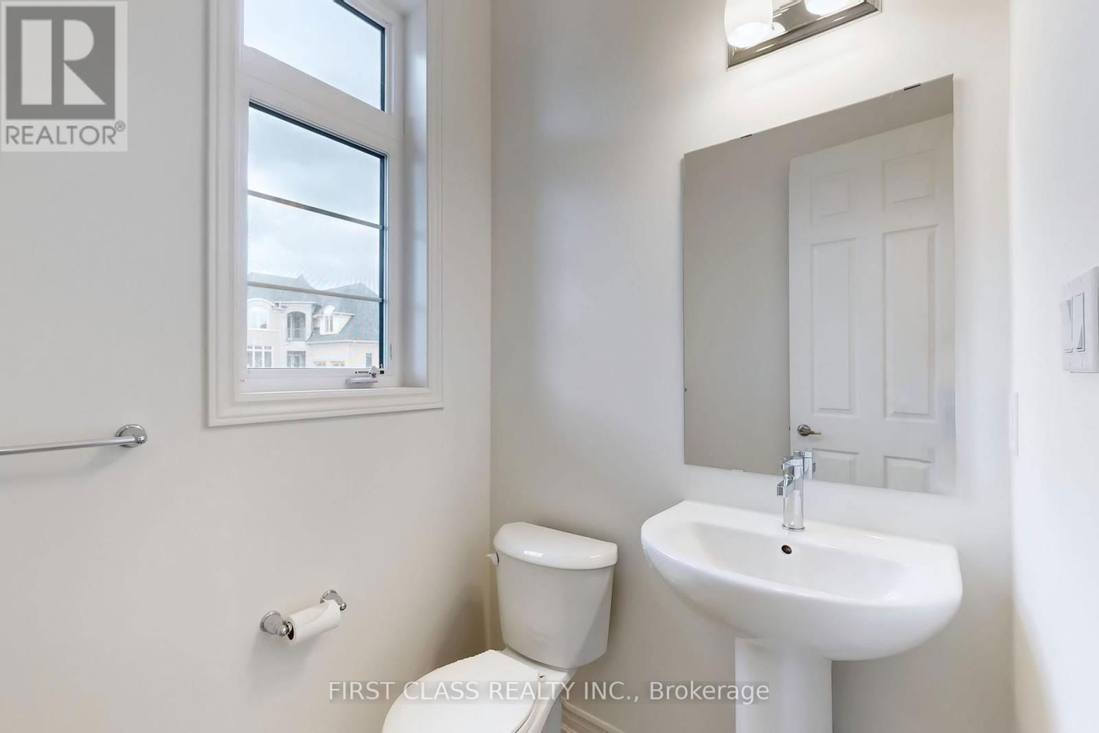 61 MARIGOLD BOULEVARD Image 16