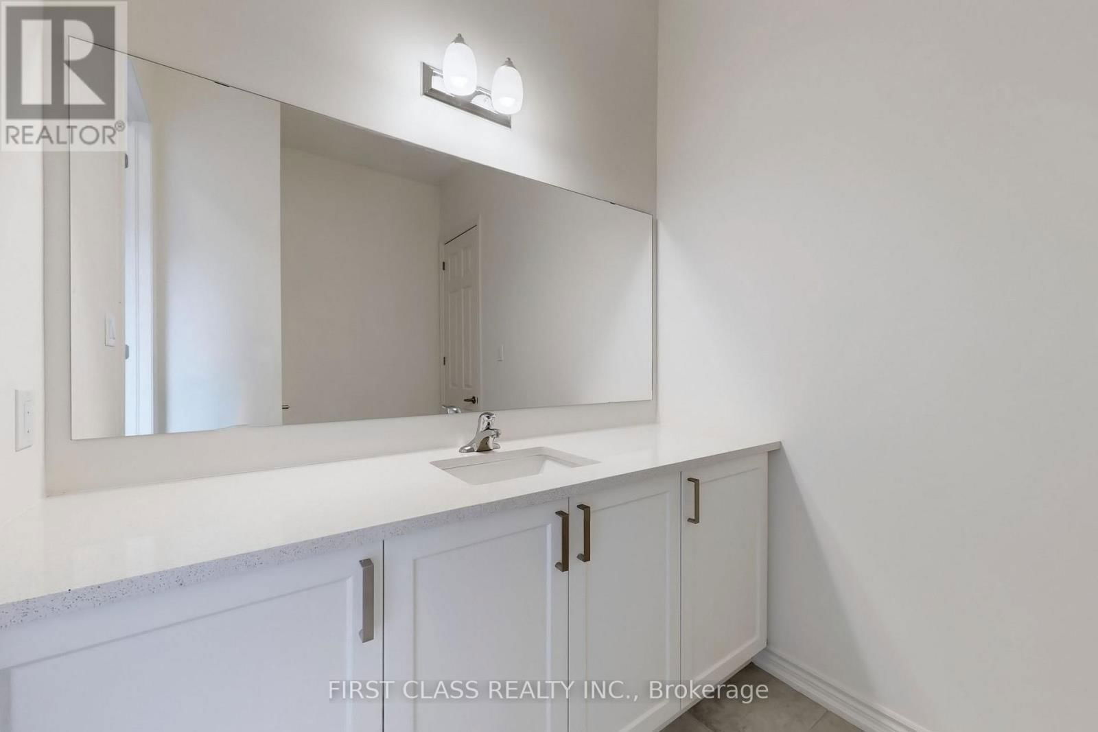 61 MARIGOLD BOULEVARD Image 25