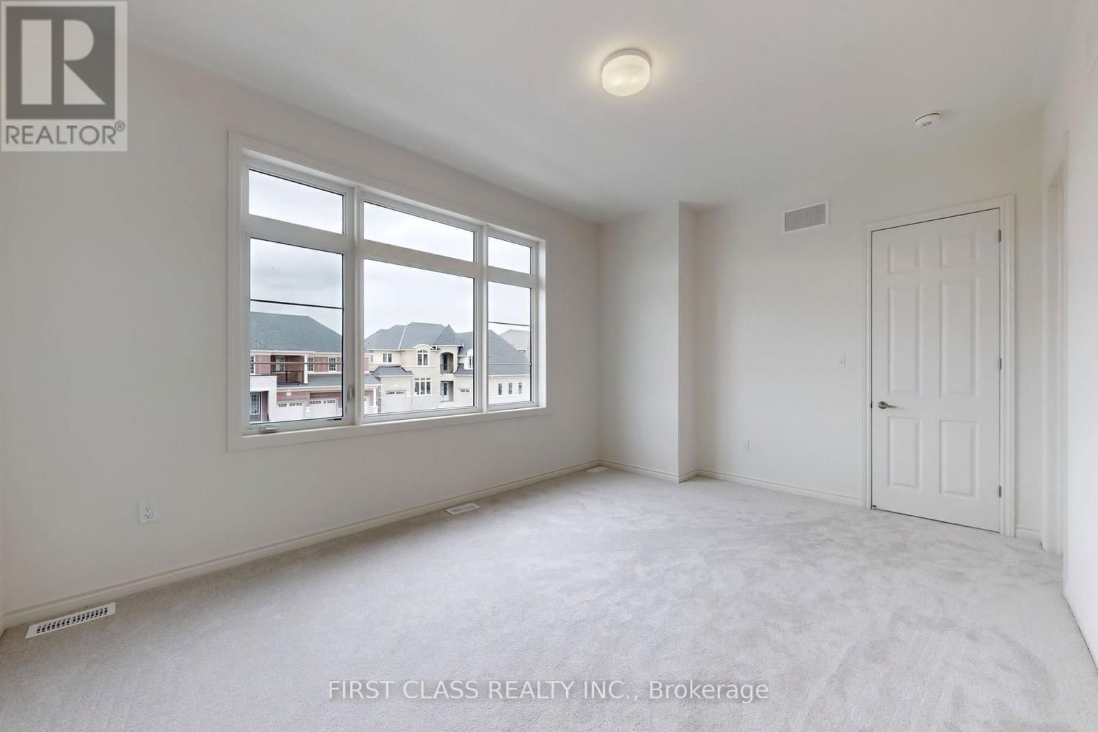 61 MARIGOLD BOULEVARD Image 28
