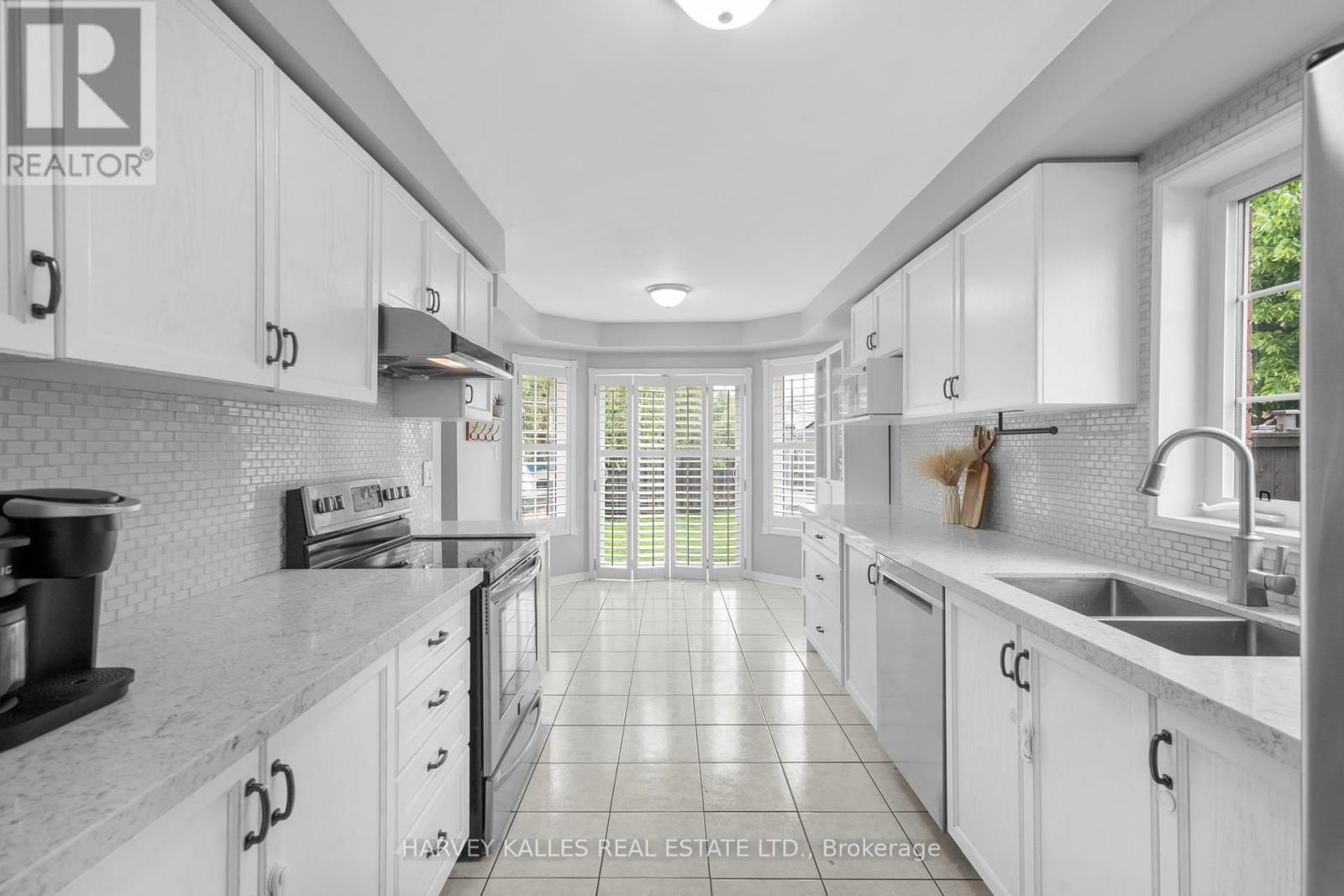 1 HIRST AVENUE Image 13