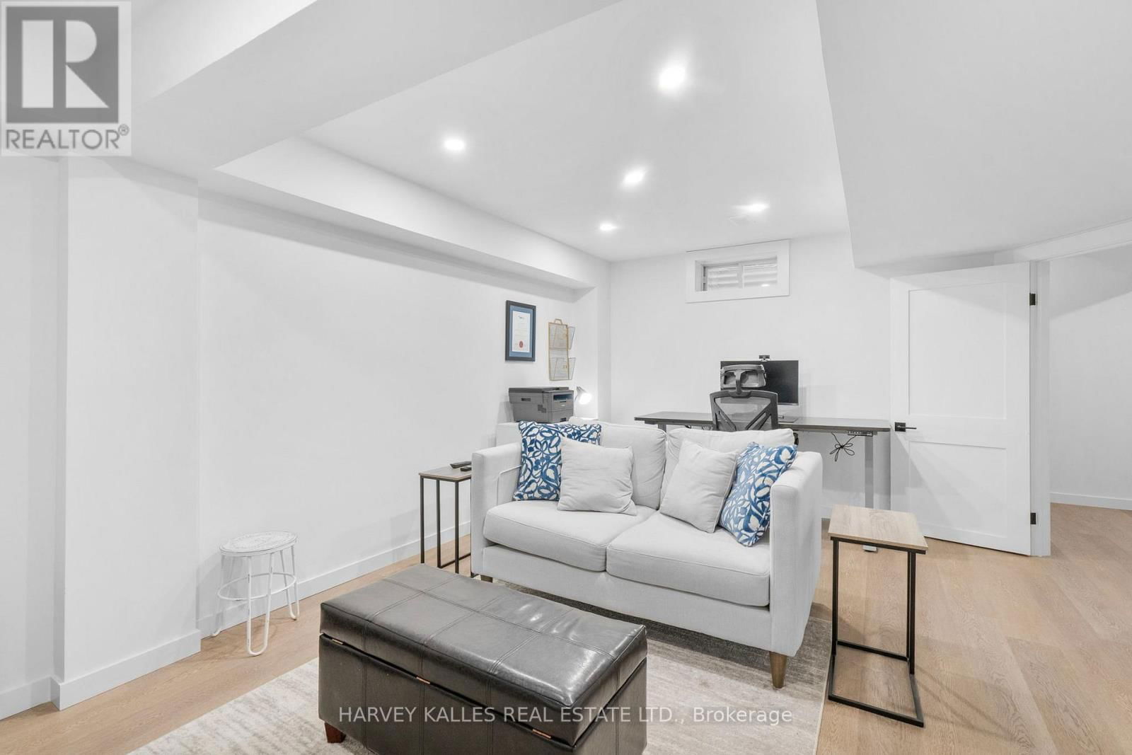 1 HIRST AVENUE Image 42