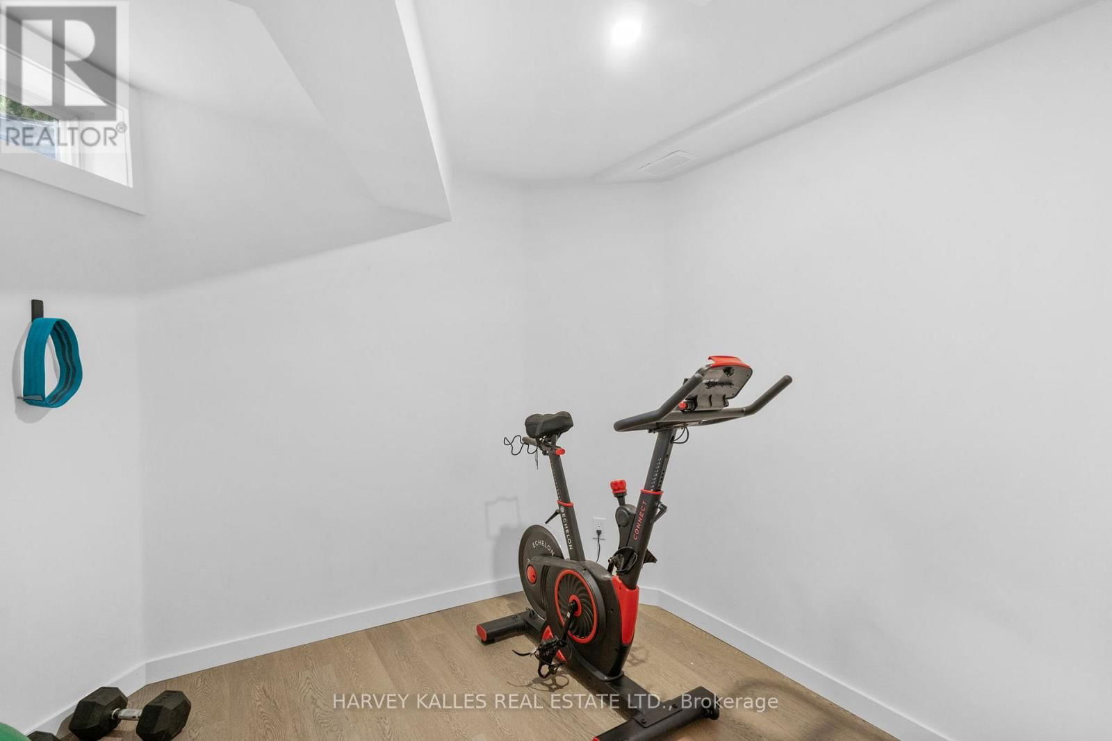 1 HIRST AVENUE Image 45