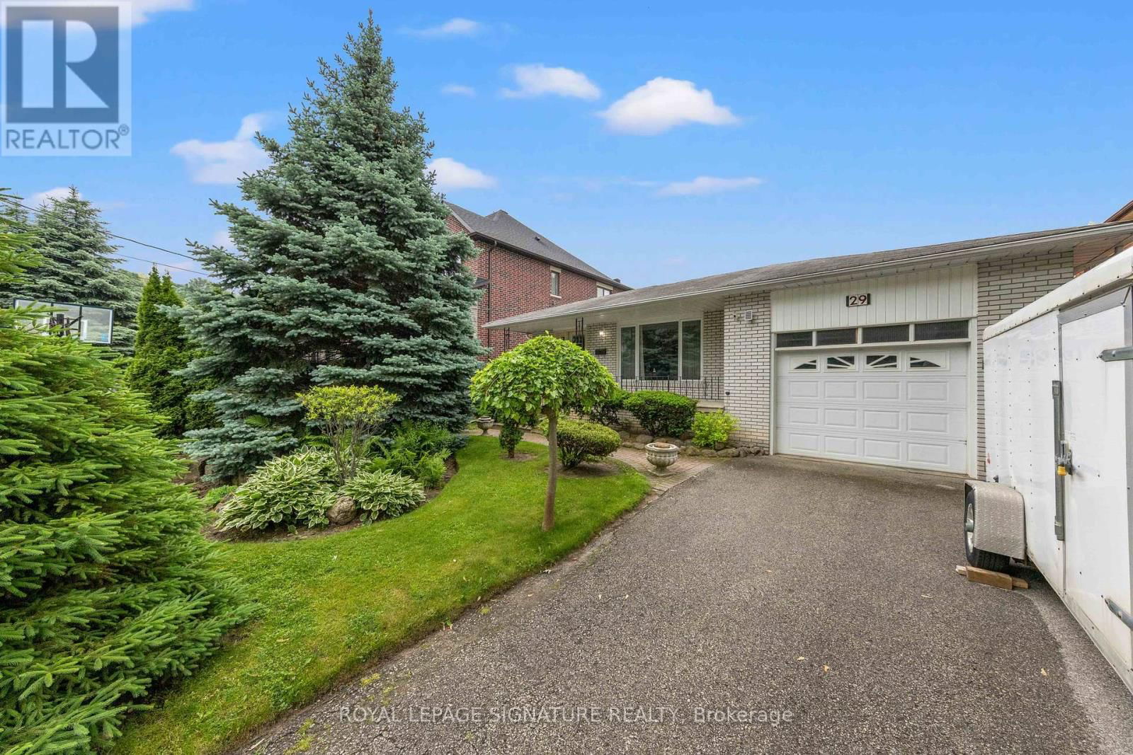29 WOODVIEW ROAD Image 3
