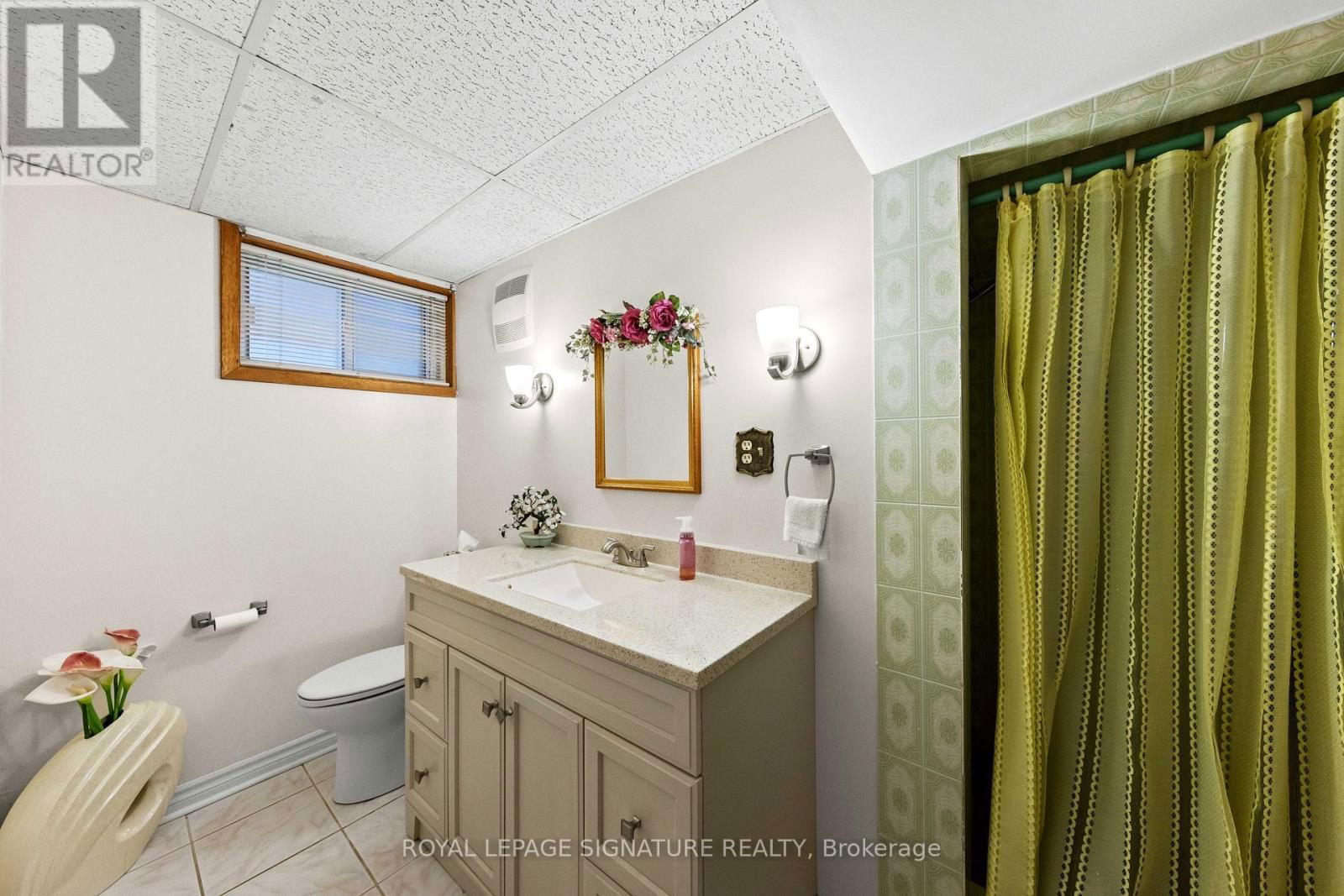 29 WOODVIEW ROAD Image 31