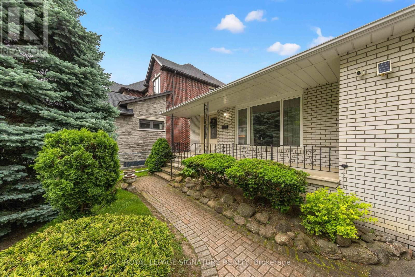 29 WOODVIEW ROAD Image 4