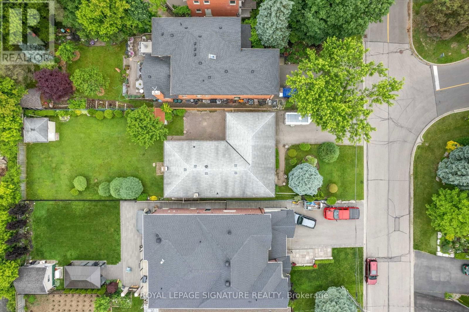 29 WOODVIEW ROAD Image 42