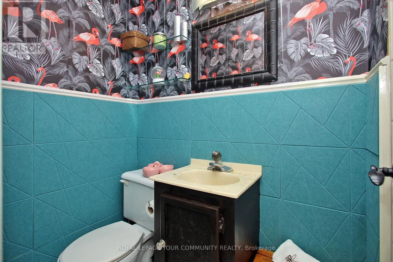 135 GURNETT STREET Image 11