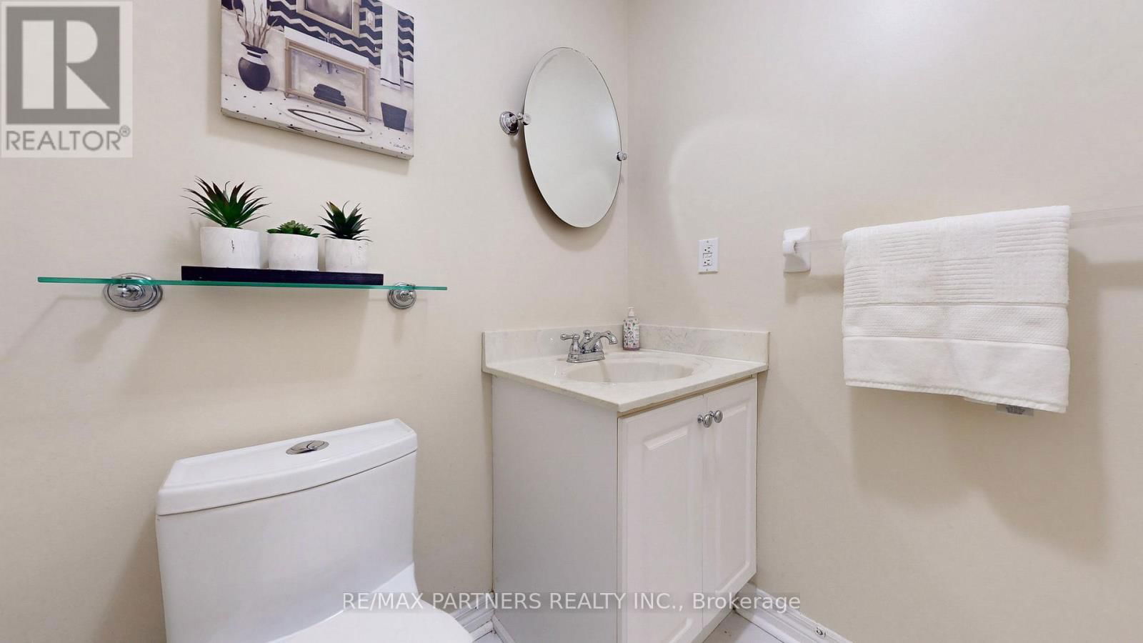 71 ALPINE CRESCENT Image 18