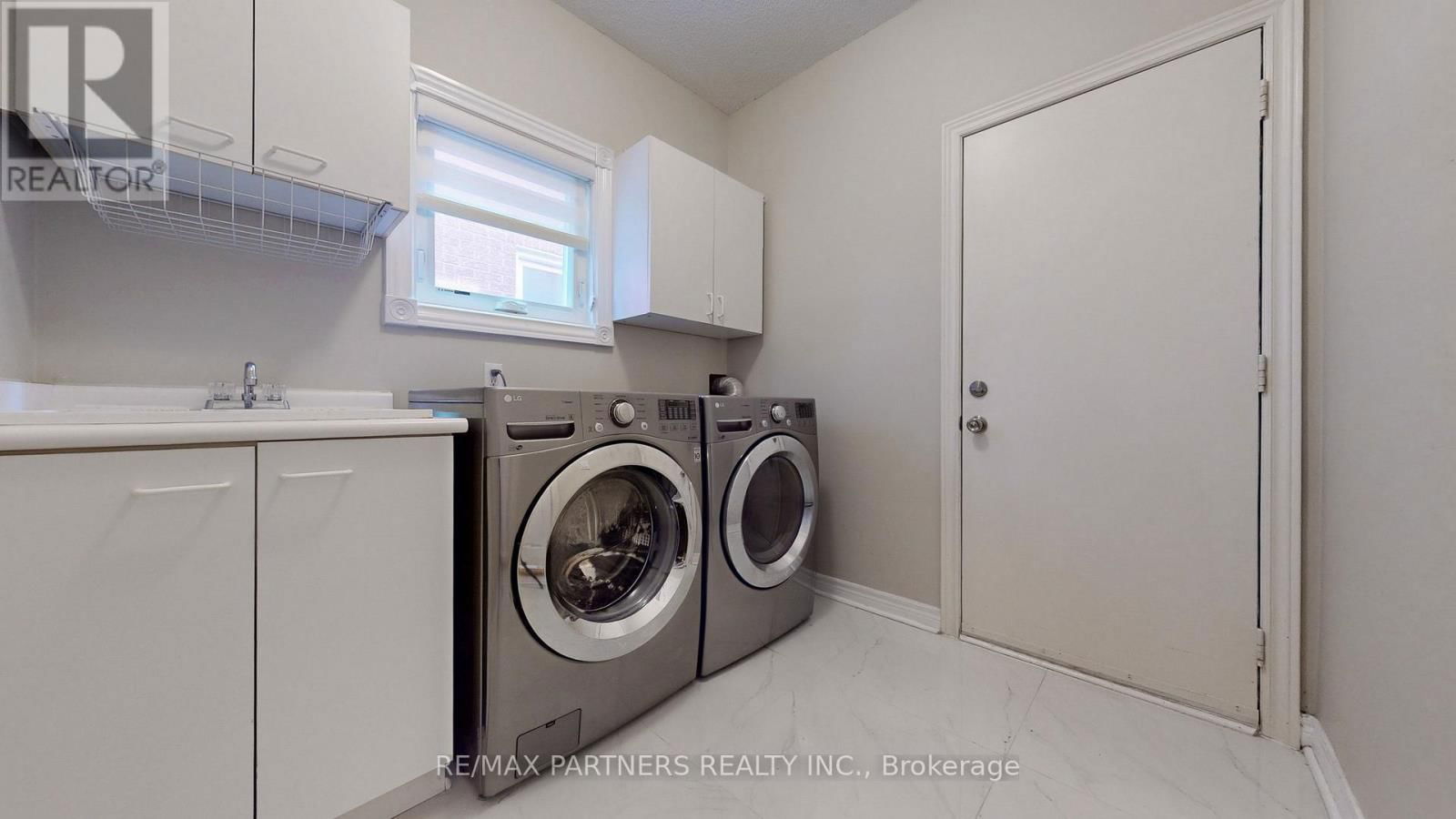 71 ALPINE CRESCENT Image 19