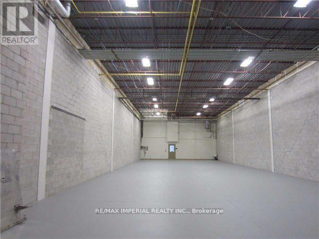 3 - 8111 JANE STREET Image 23