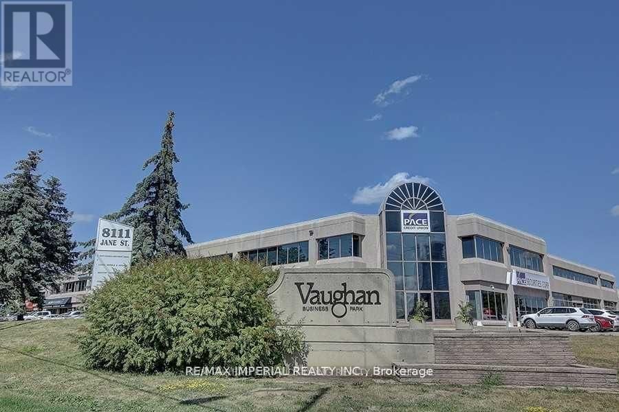 3 - 8111 JANE STREET Image 4