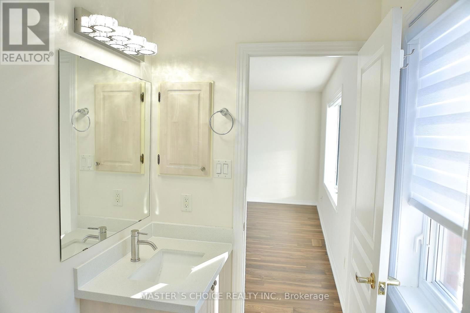 68 OAKFORD DRIVE Image 28