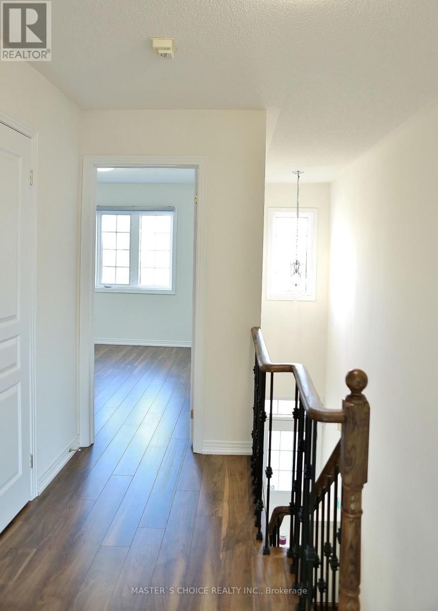 68 OAKFORD DRIVE Image 29