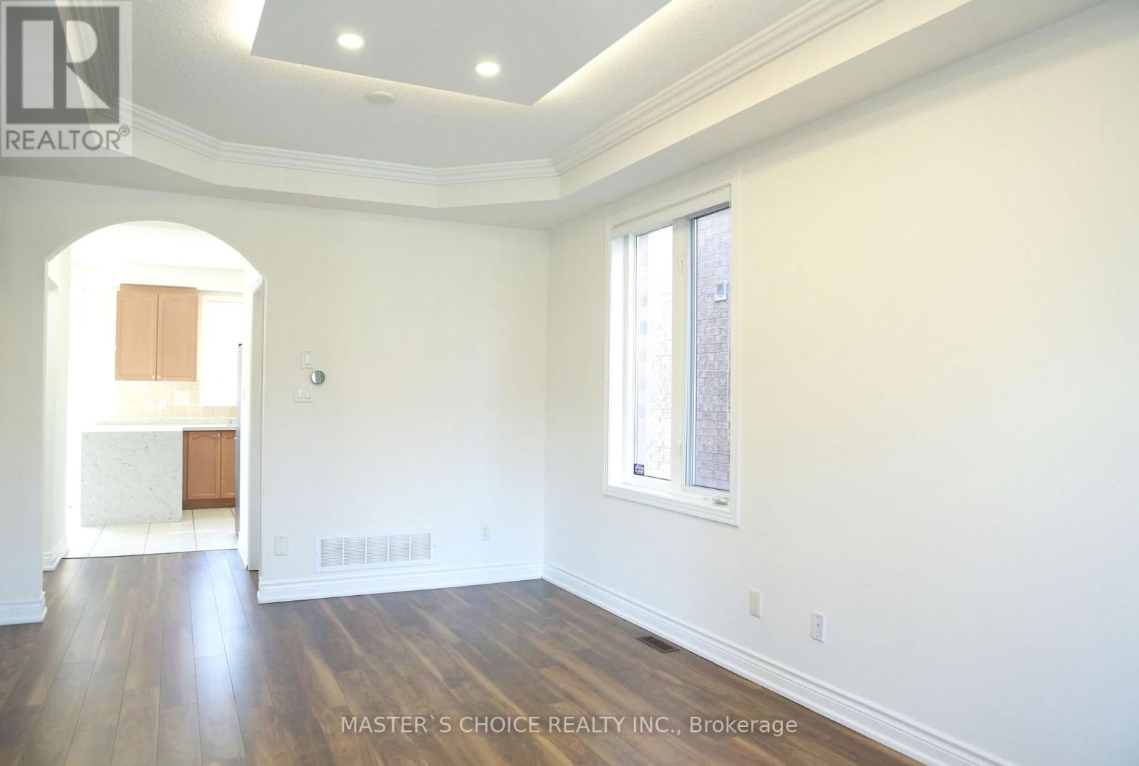 68 OAKFORD DRIVE Image 6