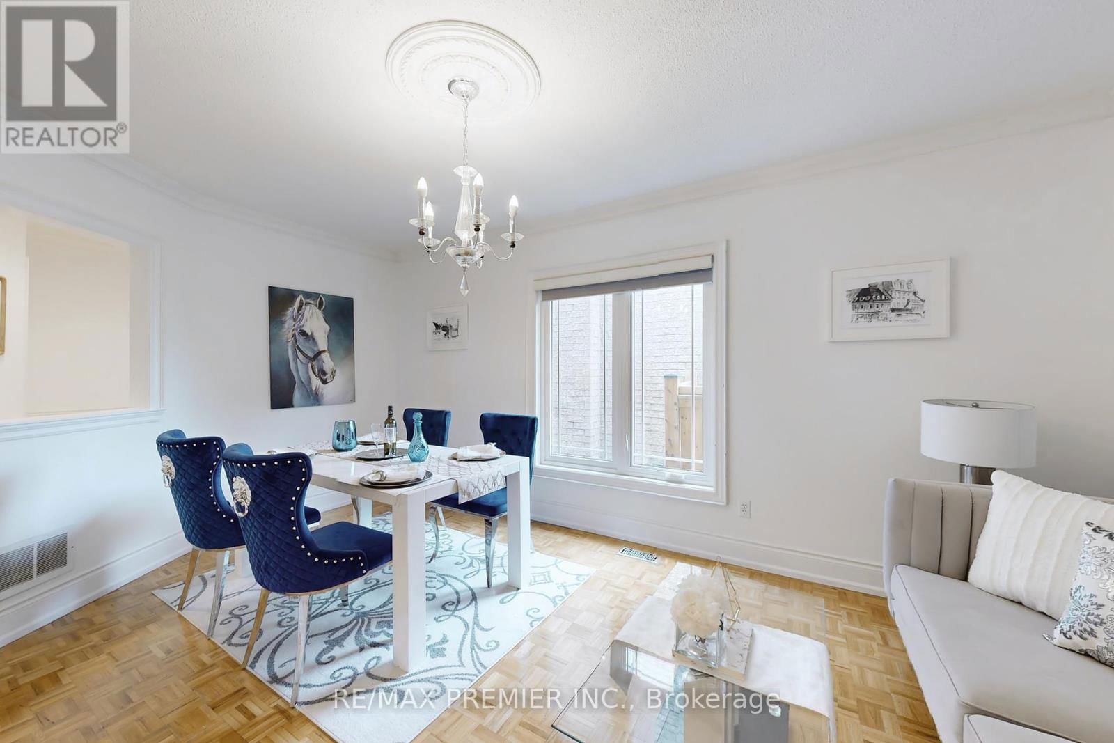 21 VILLANDRY CRESCENT Image 4