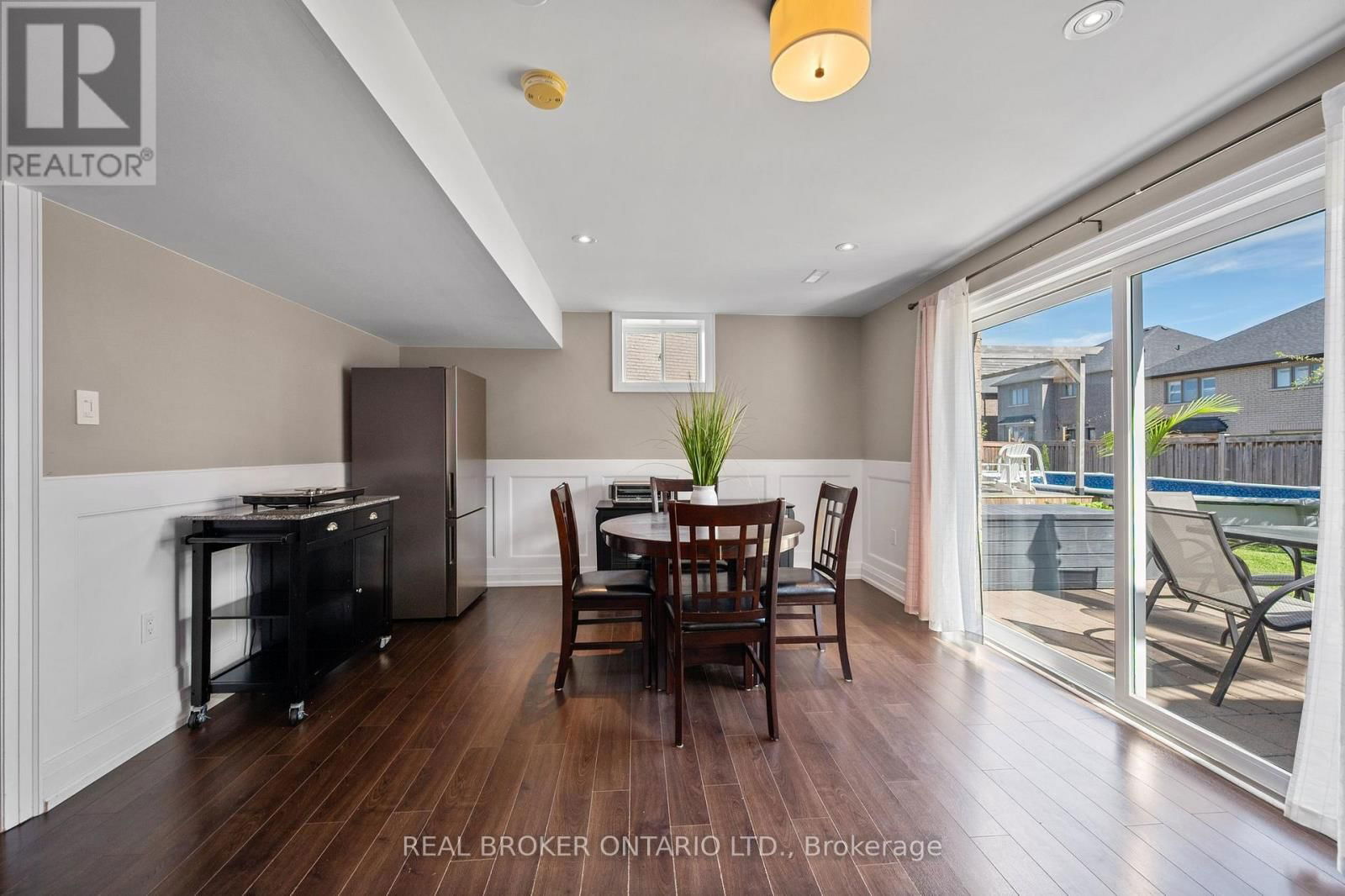 1399 KELLOUGH STREET Image 28