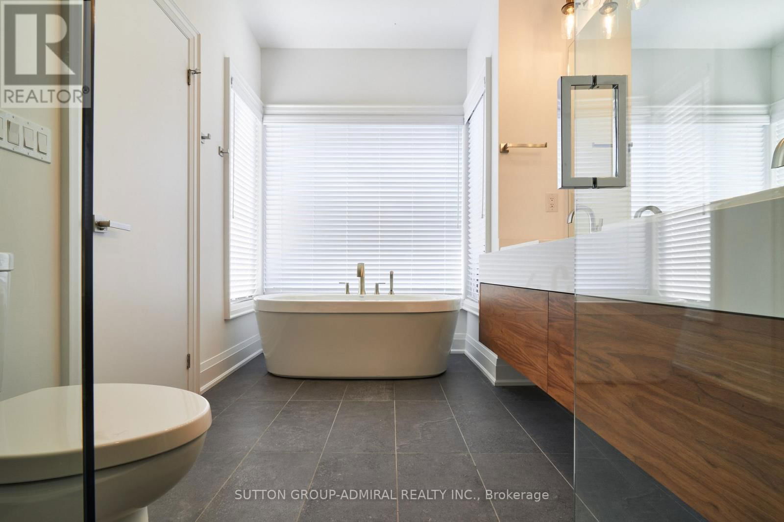18 DIREZZE COURT Image 19