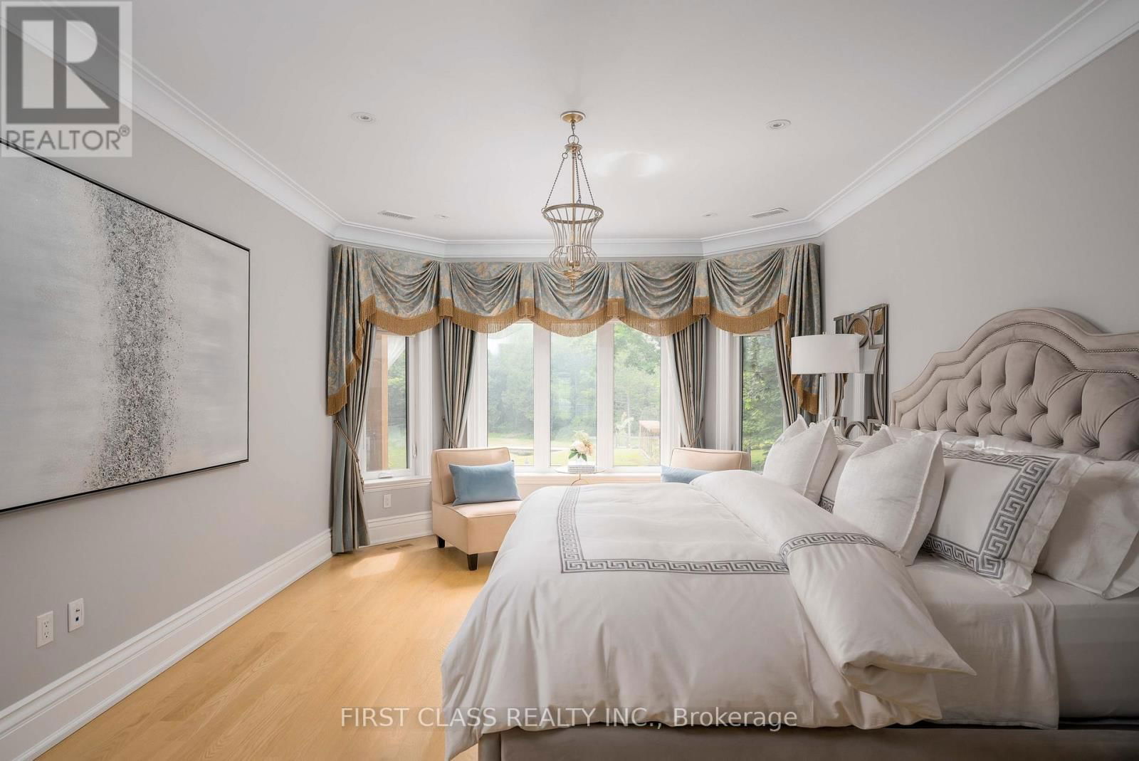 2 VANVALLEY DRIVE Image 13