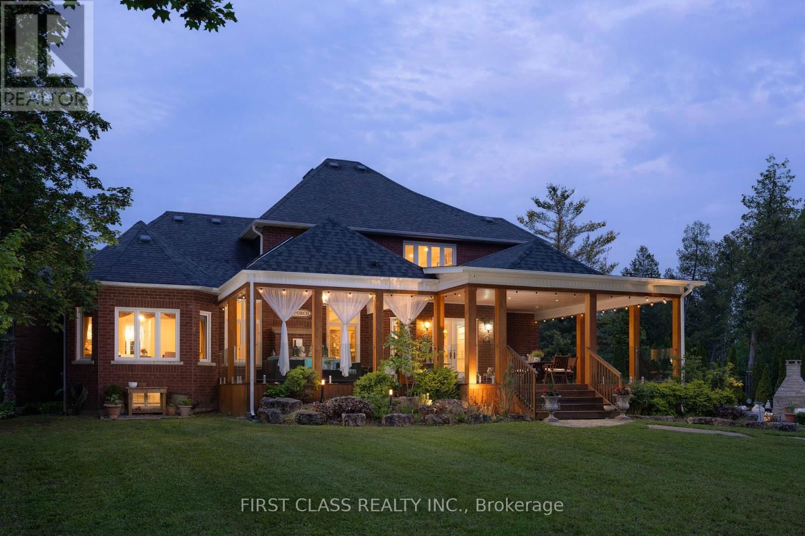 2 VANVALLEY DRIVE Image 2