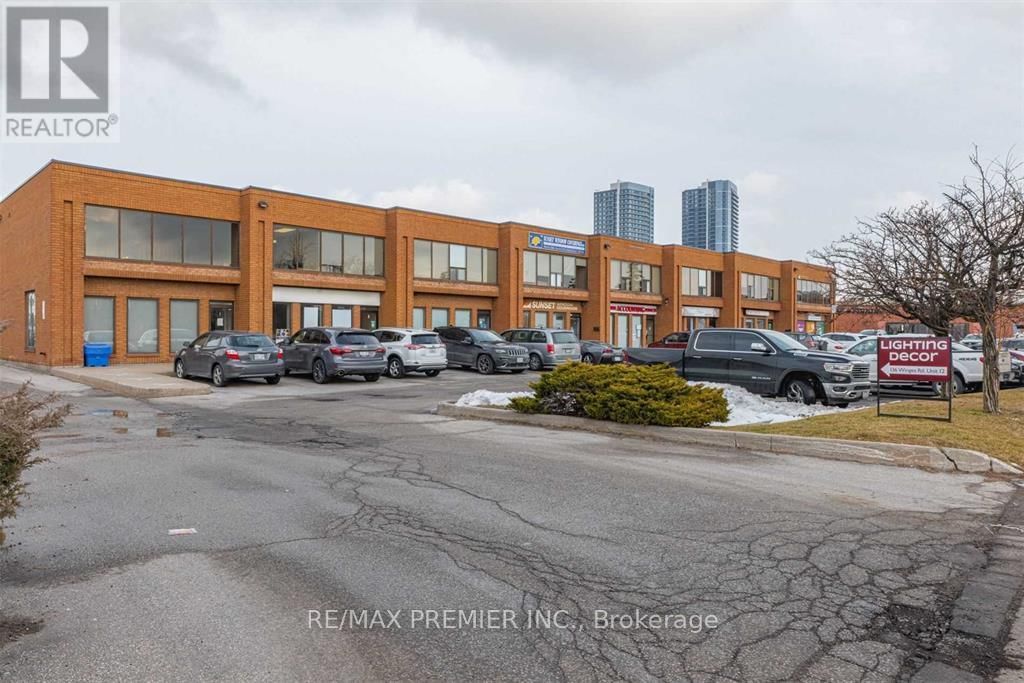 1 - 136 WINGES ROAD Image 2