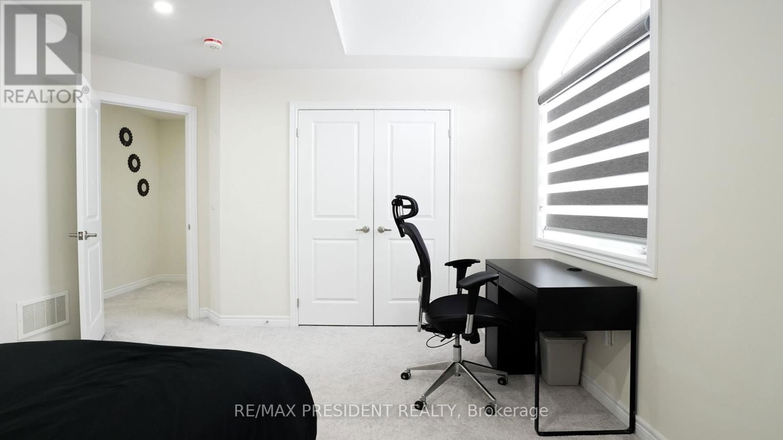5 WILLIAM KANE COURT Image 21