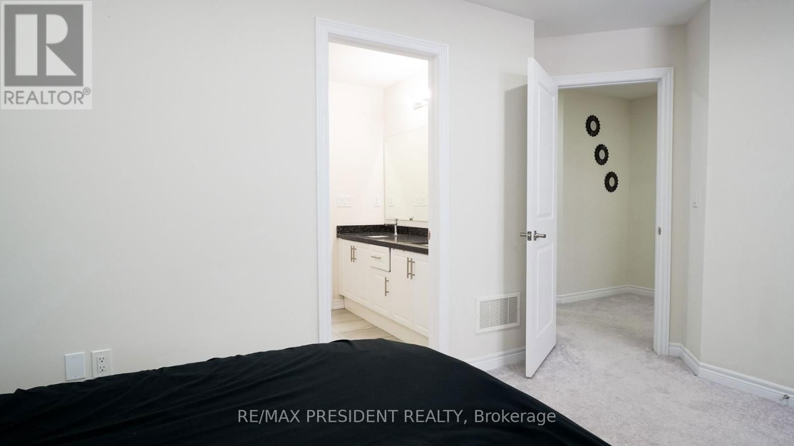 5 WILLIAM KANE COURT Image 23
