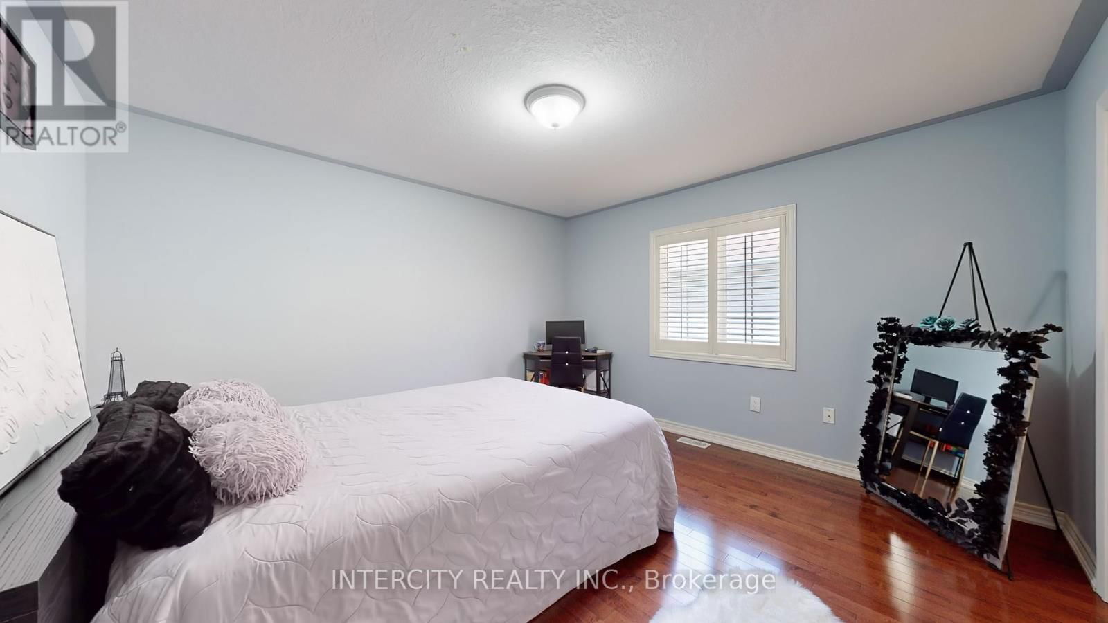 32 ALLISON ANN WAY Image 27