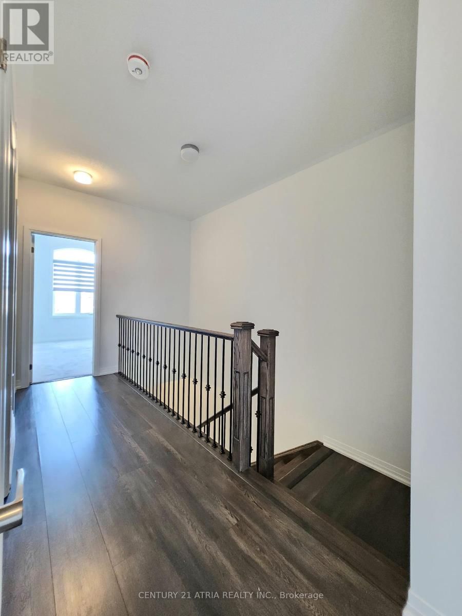 97 SCHMELTZER CRESCENT Image 11