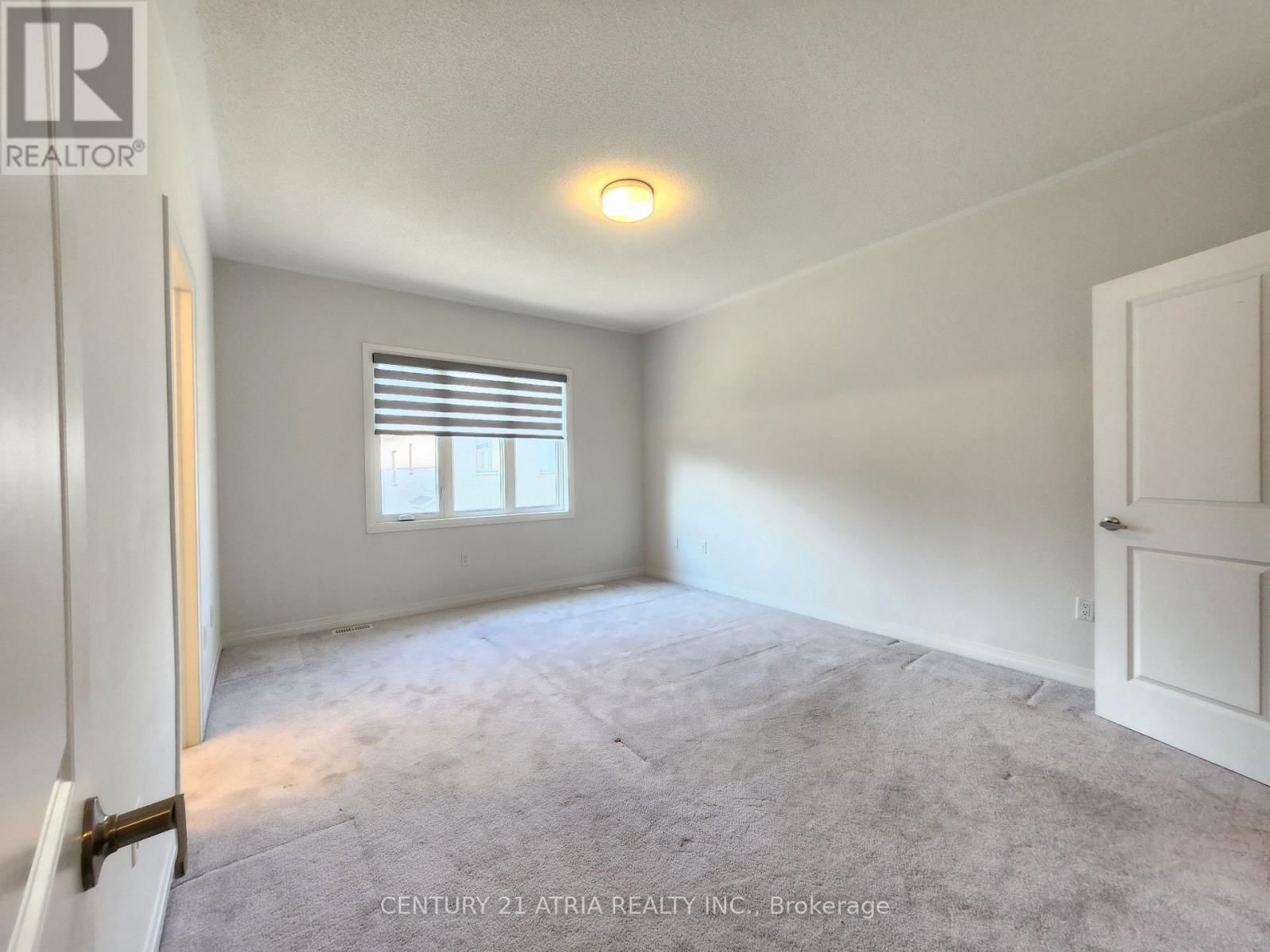 97 SCHMELTZER CRESCENT Image 14