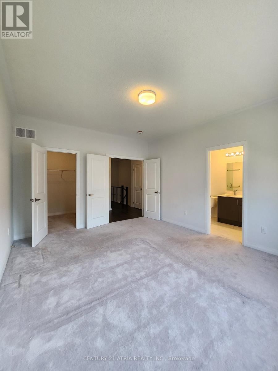 97 SCHMELTZER CRESCENT Image 16