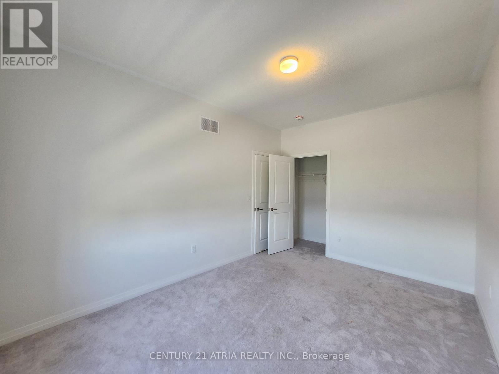97 SCHMELTZER CRESCENT Image 21